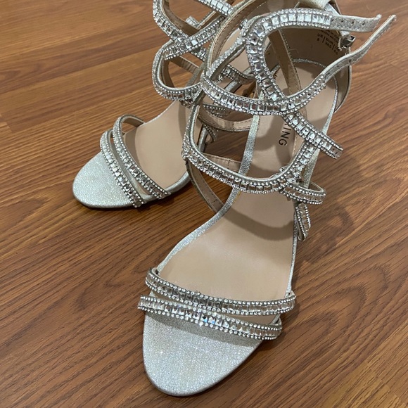 Bedazzled High Heels - Picture 3 of 3